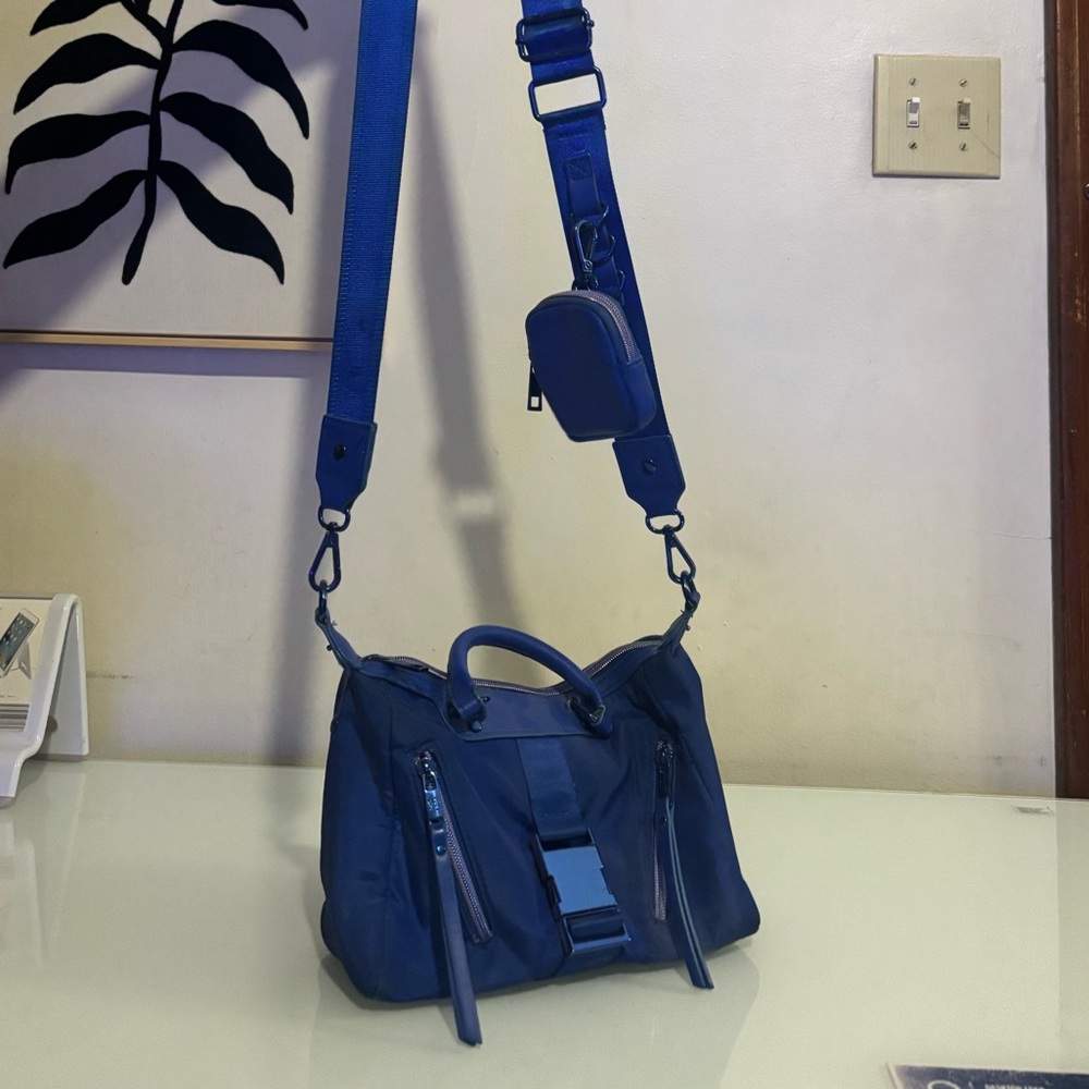 Madden Girl stylish blue women's bag